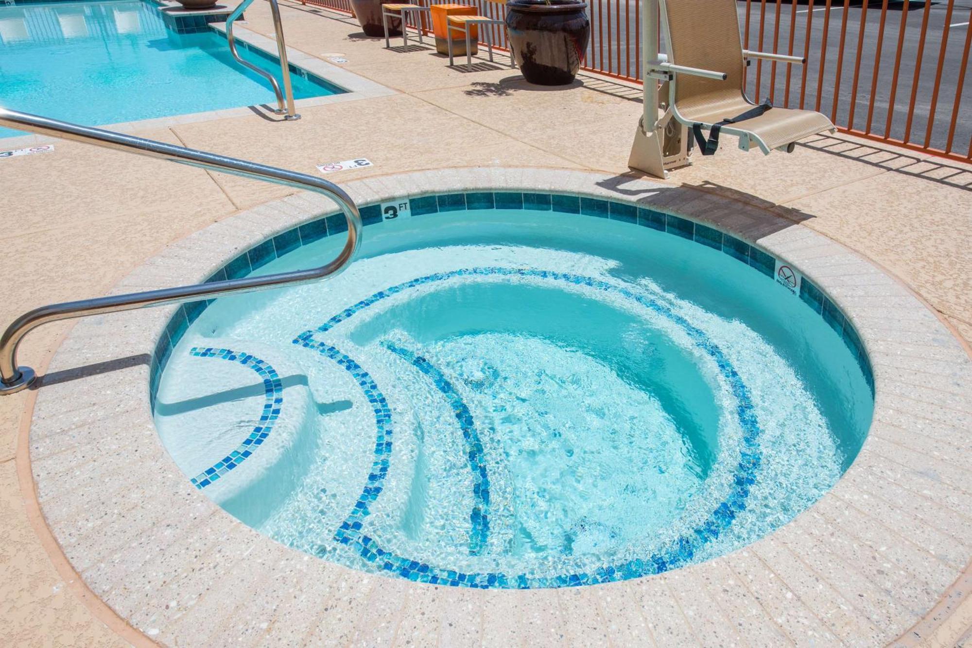 Hampton Inn & Suites Phoenix - East Mesa In Гилберт Экстерьер фото